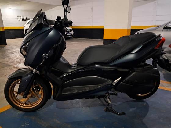 YAMAHA XMAX ABS 